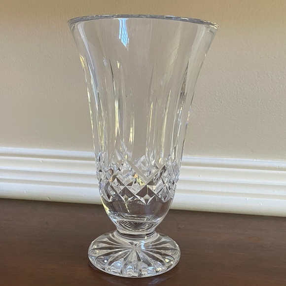 Waterford Crystal Lismore Flared 8.5” Footed Vase - Picture 1 of 7